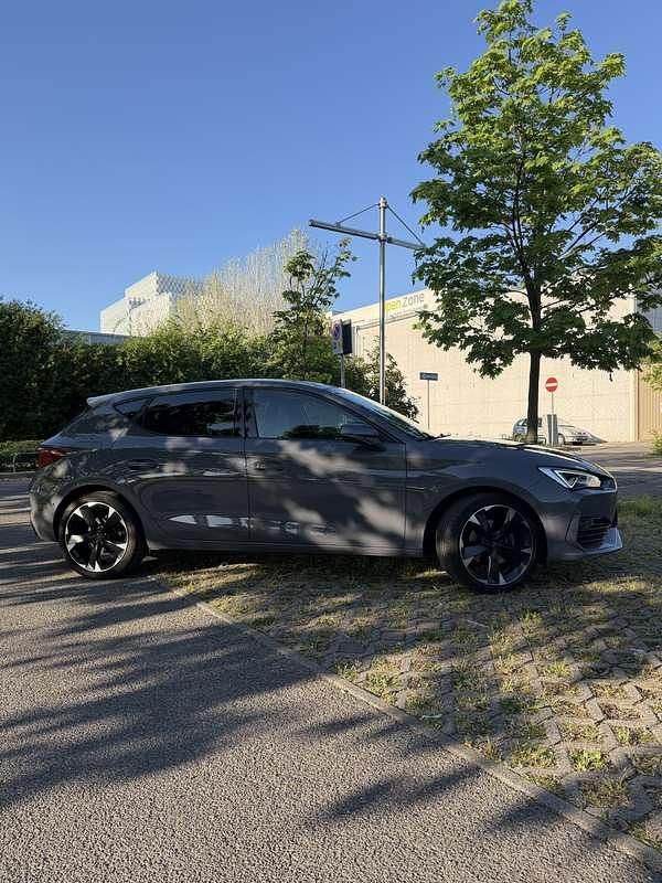 Usata Cupra Leon 150 CV (110 kW) 2023 Berlina