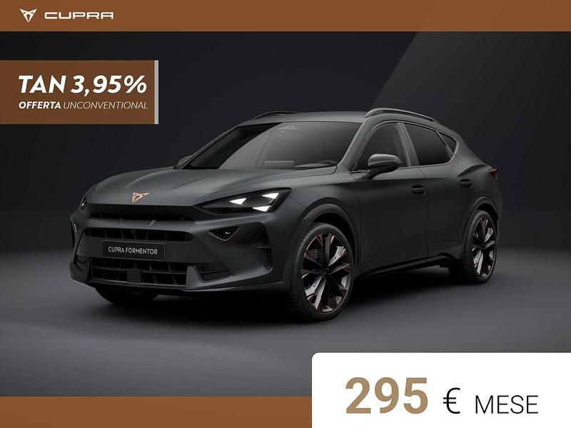 Magnetic tech matt grey Nuova 2025 Cupra Formentor SUV | 41.500 € (Cara) - Immagine 1/4