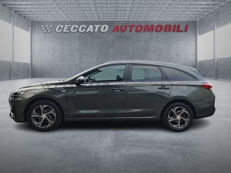 Usata Hyundai i30 Prime 120 CV (88 kW) 2023 Grigio Station wagon