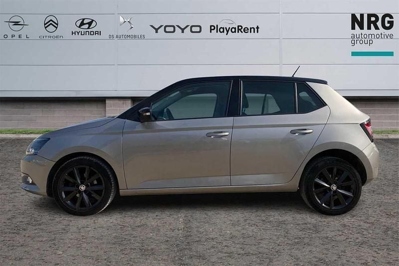 Usata Skoda Fabia Design Edition 75 CV (55 kW) 2018 Oro Berlina