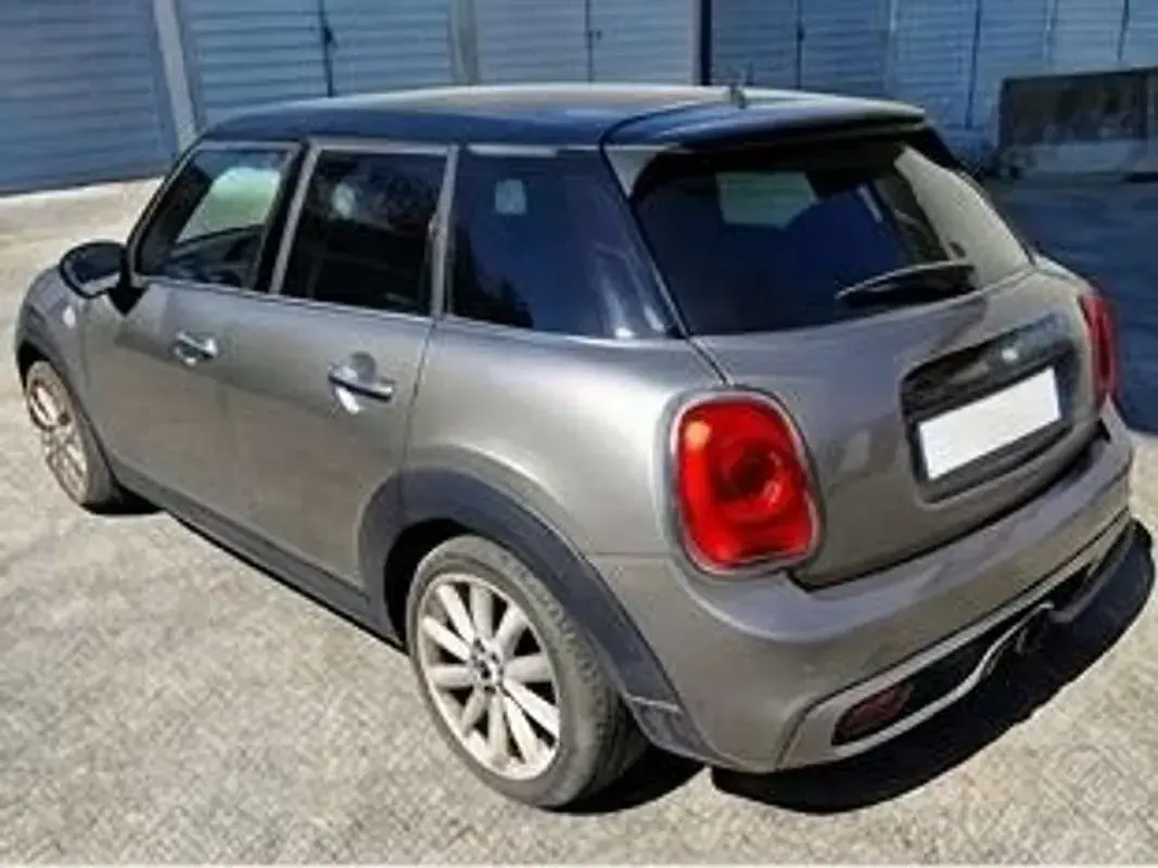 Usata Mini Cooper S 192 CV (141 kW) 2017 Argento Utilitaria