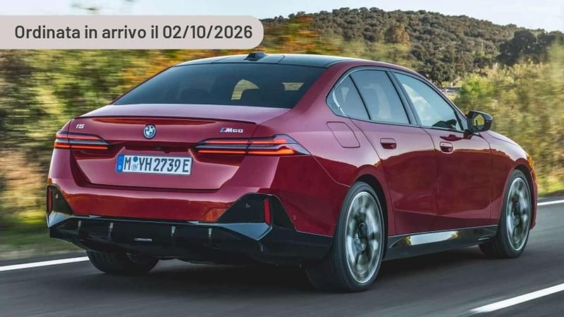 Usata BMW i5 Efficient Dynamics 150 kW (204 CV) 2024 Argento Berlina