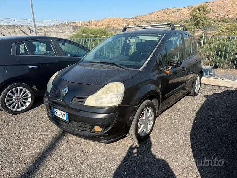 Usata Renault Modus 68 CV (50 kW) 2008 Monovolume