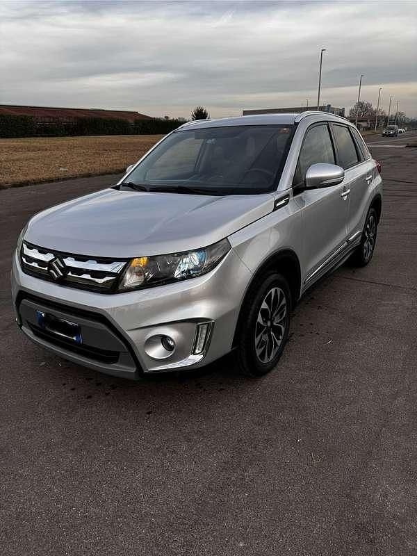 Usata Suzuki Vitara 120 CV (88 kW) 2015 SUV