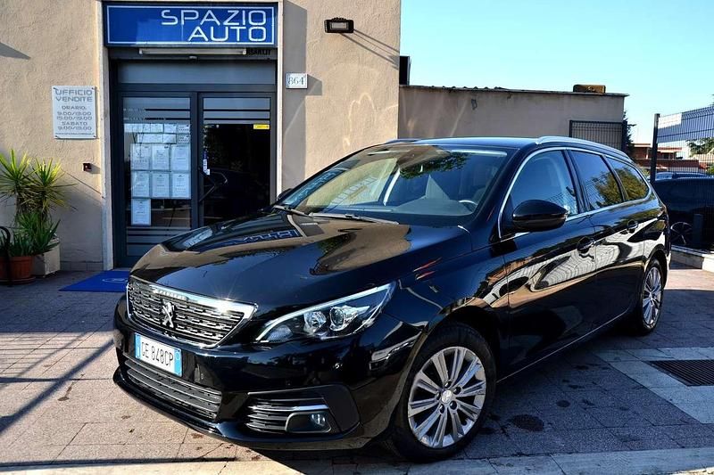 Usata Peugeot 308 SW Allure 131 CV (96 kW) 2021 Nero Station wagon