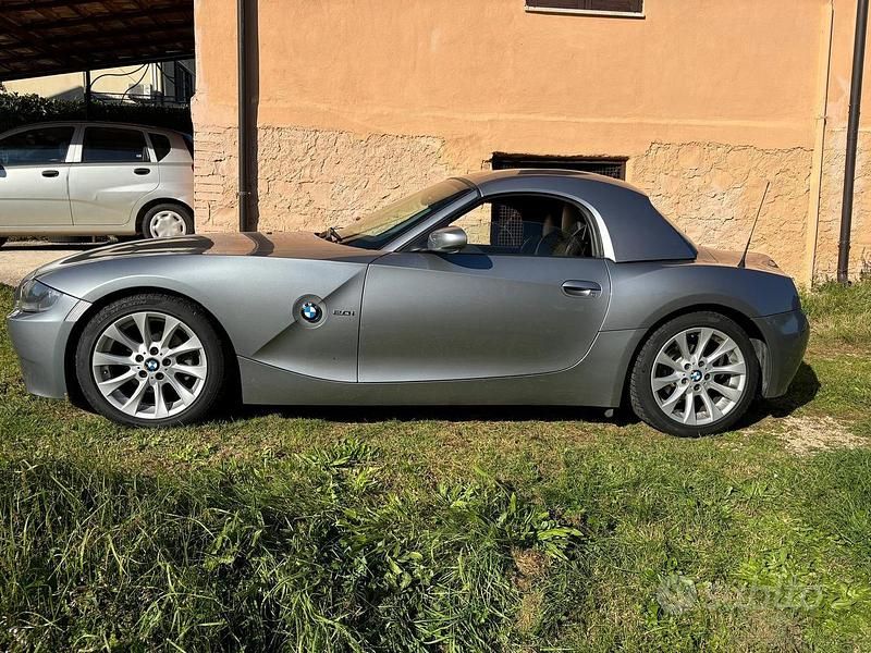Usata BMW Z4 150 CV (110 kW) 2007 Grigio Cabrio