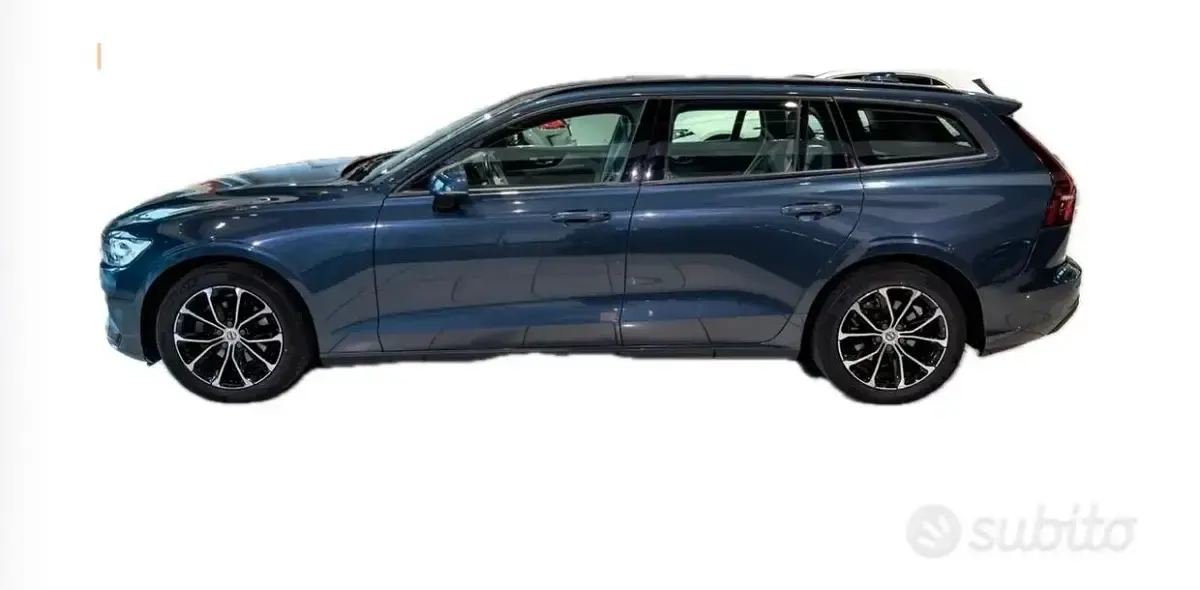 Usata Volvo V60 Business Edition 150 CV (110 kW) 2019 Bluazzurro Station wagon