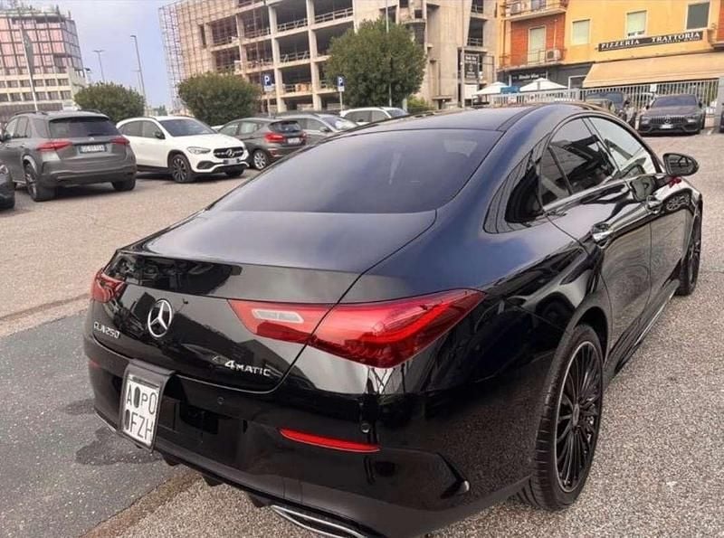 Usata Mercedes CLA250e 218 CV (160 kW) 2023 Nero Berlina