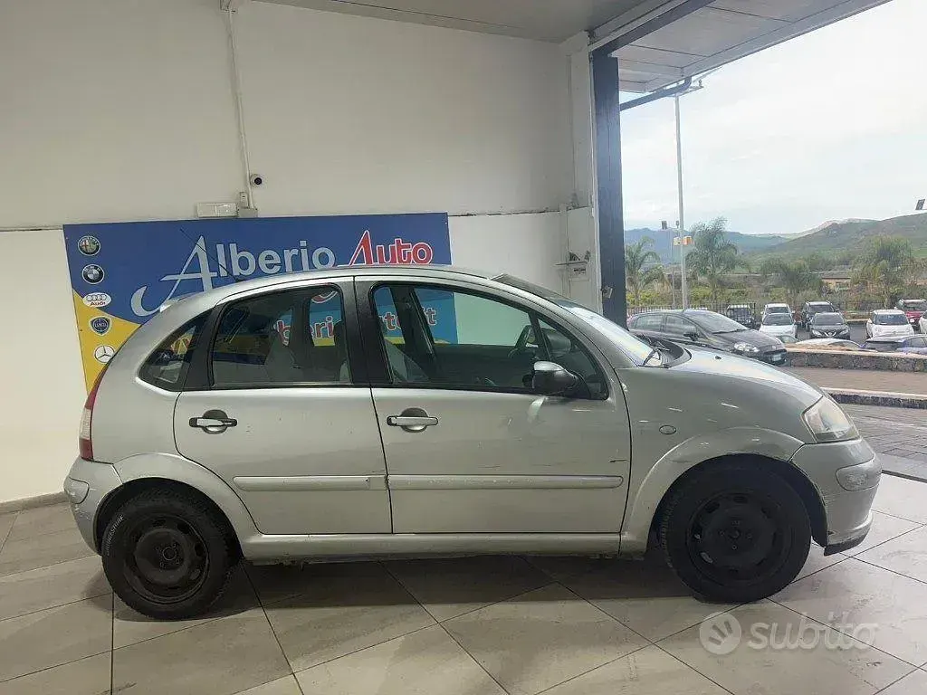 Usata Citroën C3 Exclusive 68 CV (50 kW) 2004 Grigio Berlina