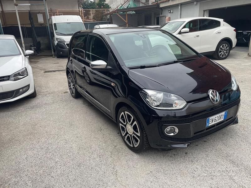 Usata VW up! 75 CV (55 kW) 2012 Nero Utilitaria