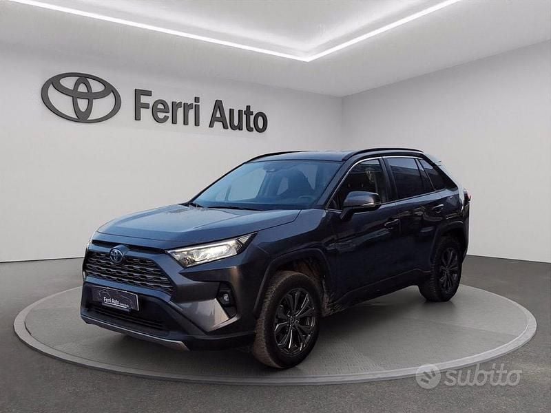 Usata Toyota RAV4 222 CV (163 kW) 2022 Grigio SUV