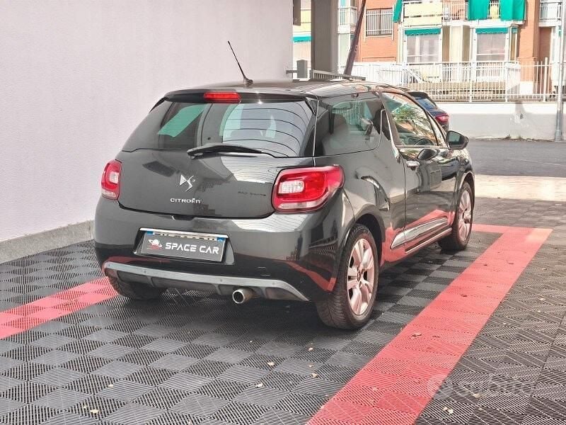 Usata DS Automobiles DS3 Crossback So Chic 120 CV (88 kW) 2012 Nero
