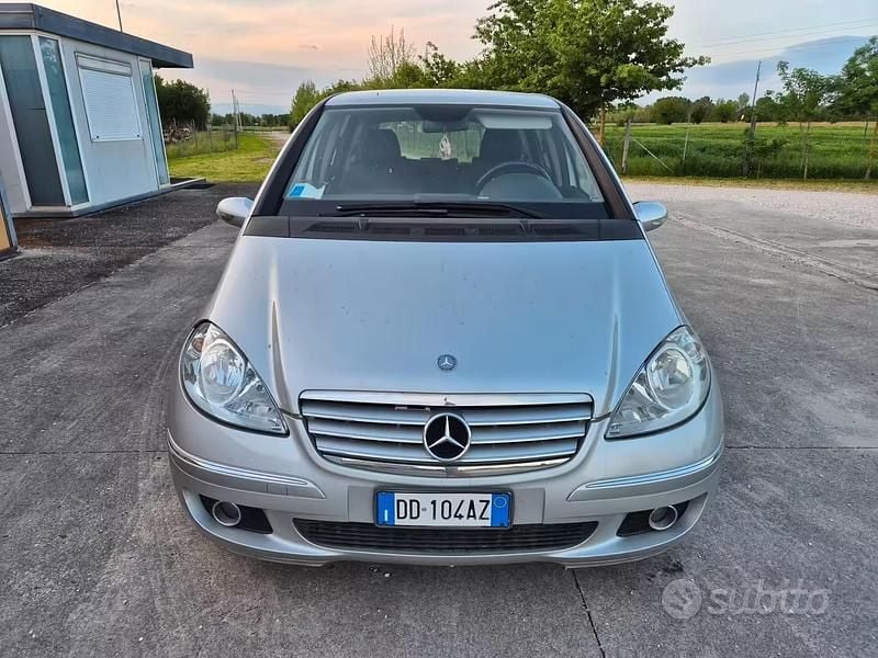 Usata Mercedes A150 Elegance 95 CV (69 kW) 2005 Grigio Berlina
