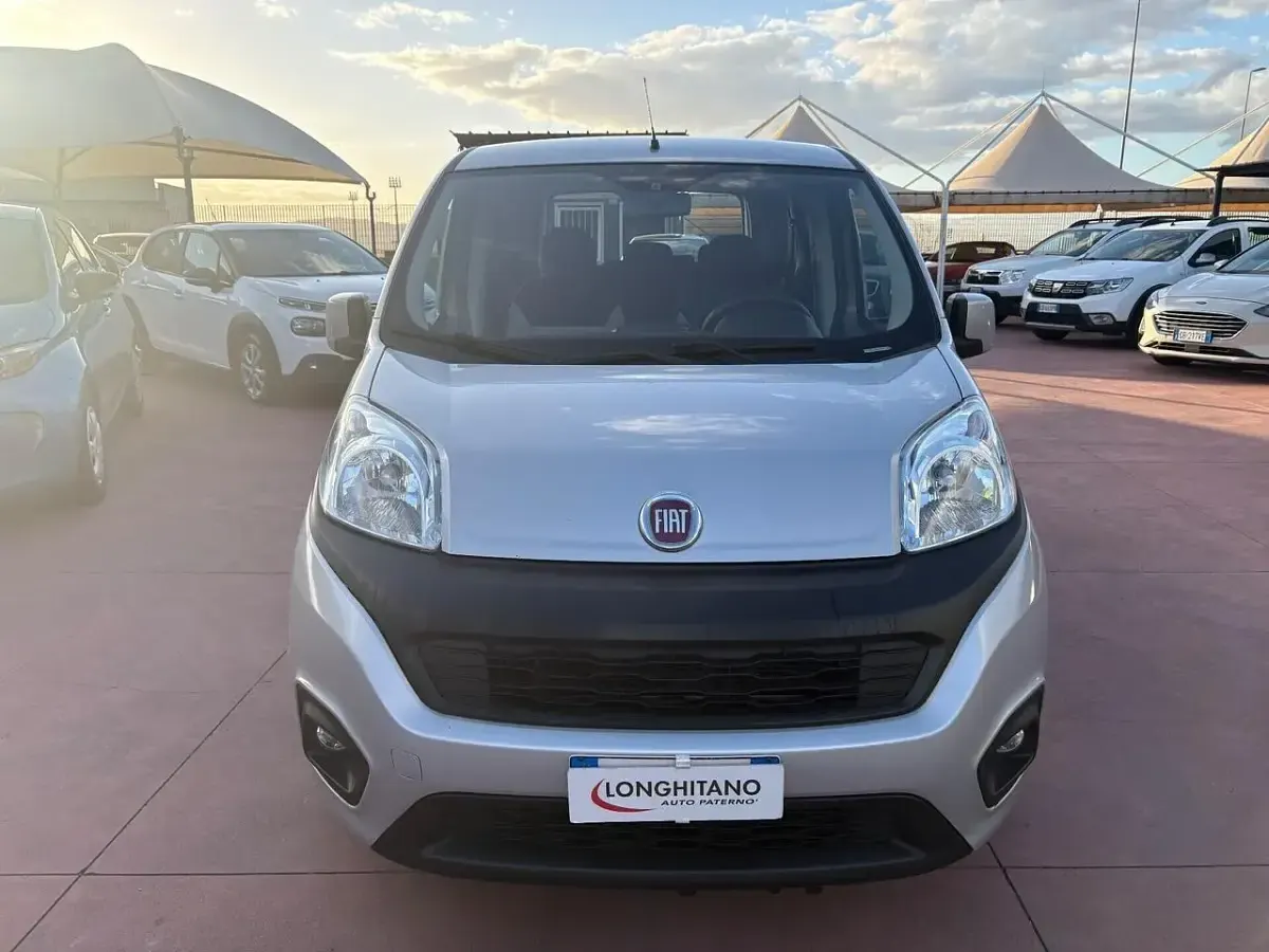 Usata Fiat Qubo Lounge 95 CV (69 kW) 2018 Grigio Monovolume