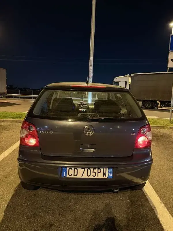 Usata VW Polo Comfortline 54 CV (39 kW) 2002 Berlina