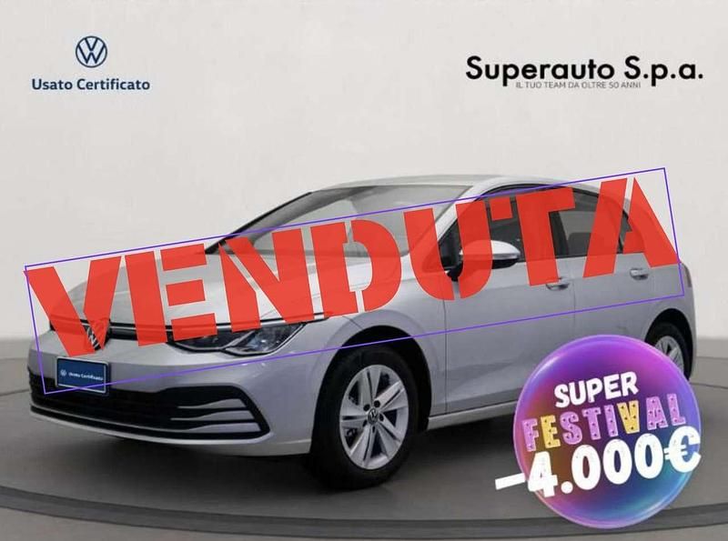 Usata VW Golf VIII Life 110 CV (80 kW) 2024 Argento Utilitaria