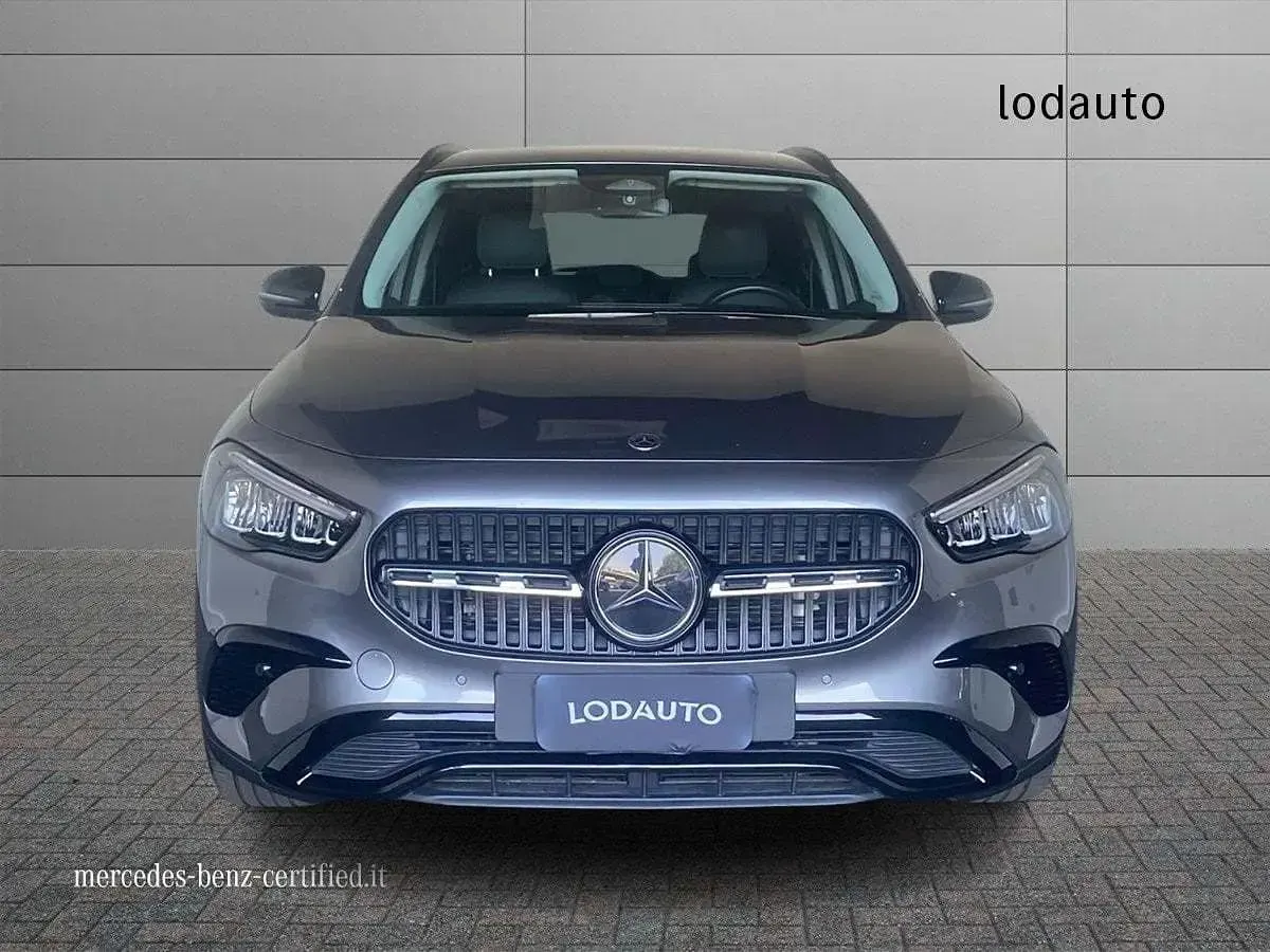 Usata Mercedes GLA200 Advanced Plus 150 CV (110 kW) 2025 Grigio SUV
