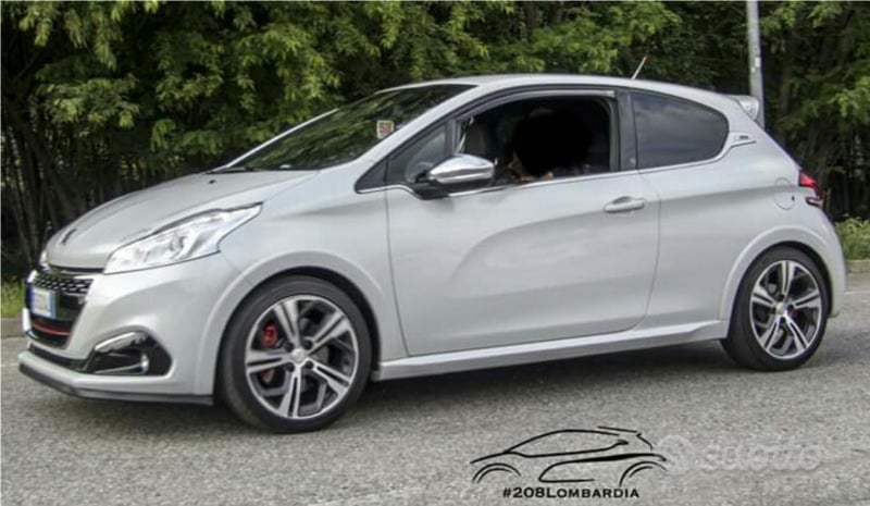 Usato 2017 Peugeot 208 1.6 Benzin 208 CV (18.000 €)