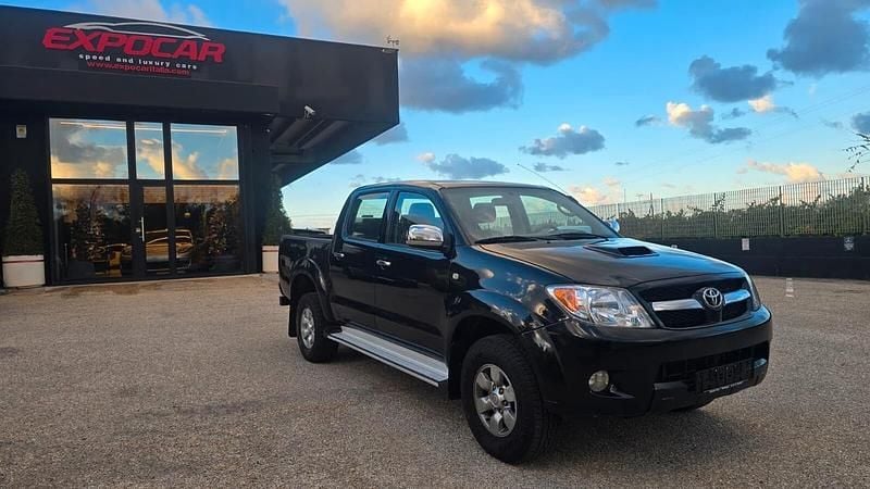 Usata Toyota HiLux SR 171 CV (125 kW) 2007 Grigio Pick-up