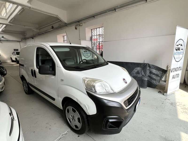 Usata Fiat Fiorino 95 CV (69 kW) 2016 Bianco Monovolume