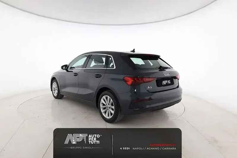 Usata Audi A3 Sportback Business 150 CV (110 kW) 2021 Grigio Utilitaria