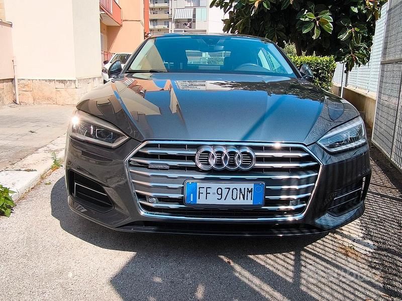 Usata Audi A5 218 CV (160 kW) 2017 Grigio Coupé