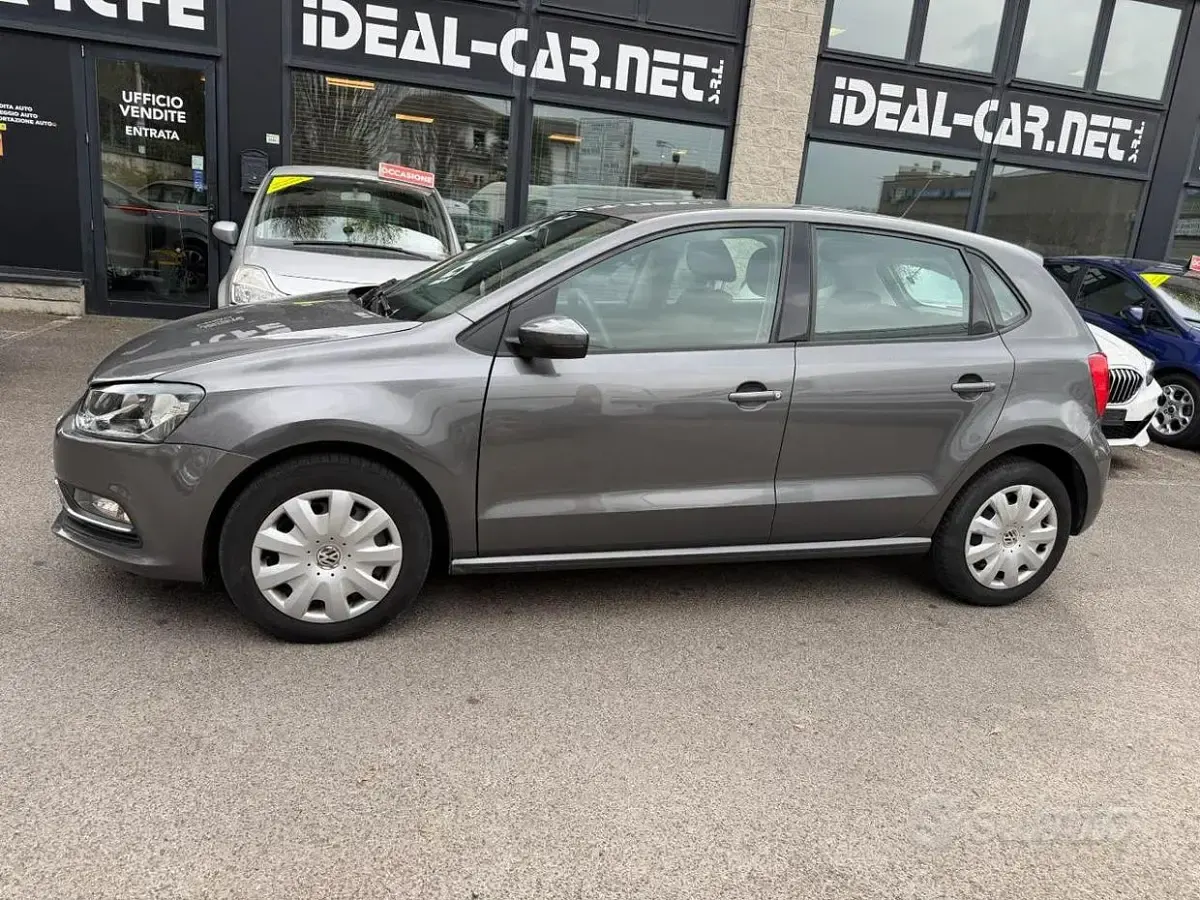Usata VW Polo Comfortline 75 CV (55 kW) 2014 Grigio Berlina