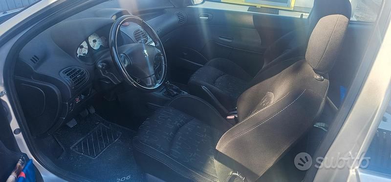 Usata Peugeot 206 103 CV (75 kW) 2003 Berlina