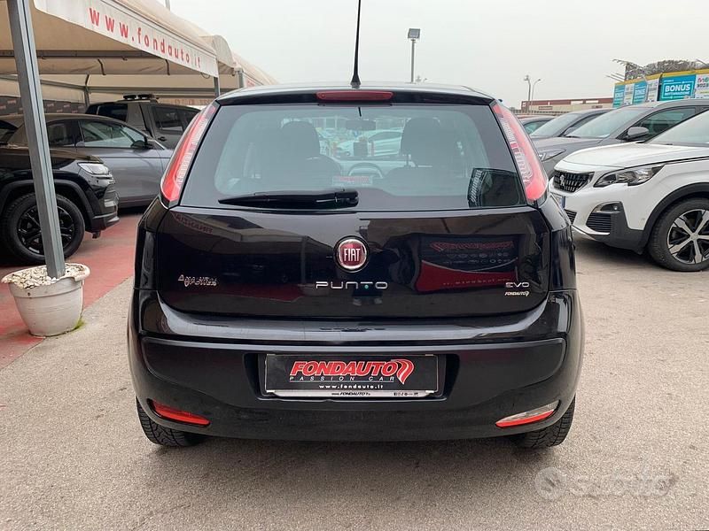 Usata Fiat Punto Evo Dynamic 77 CV (56 kW) 2010 Nero Utilitaria