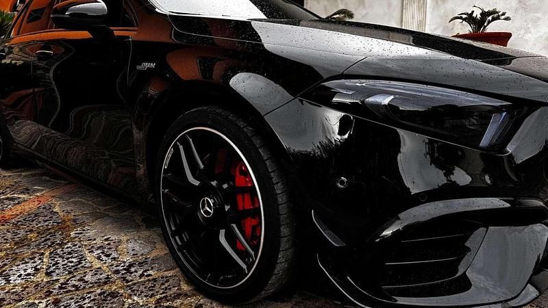 Usata Mercedes A45 AMG AMG 421 CV (309 kW) 2022 Nero Berlina