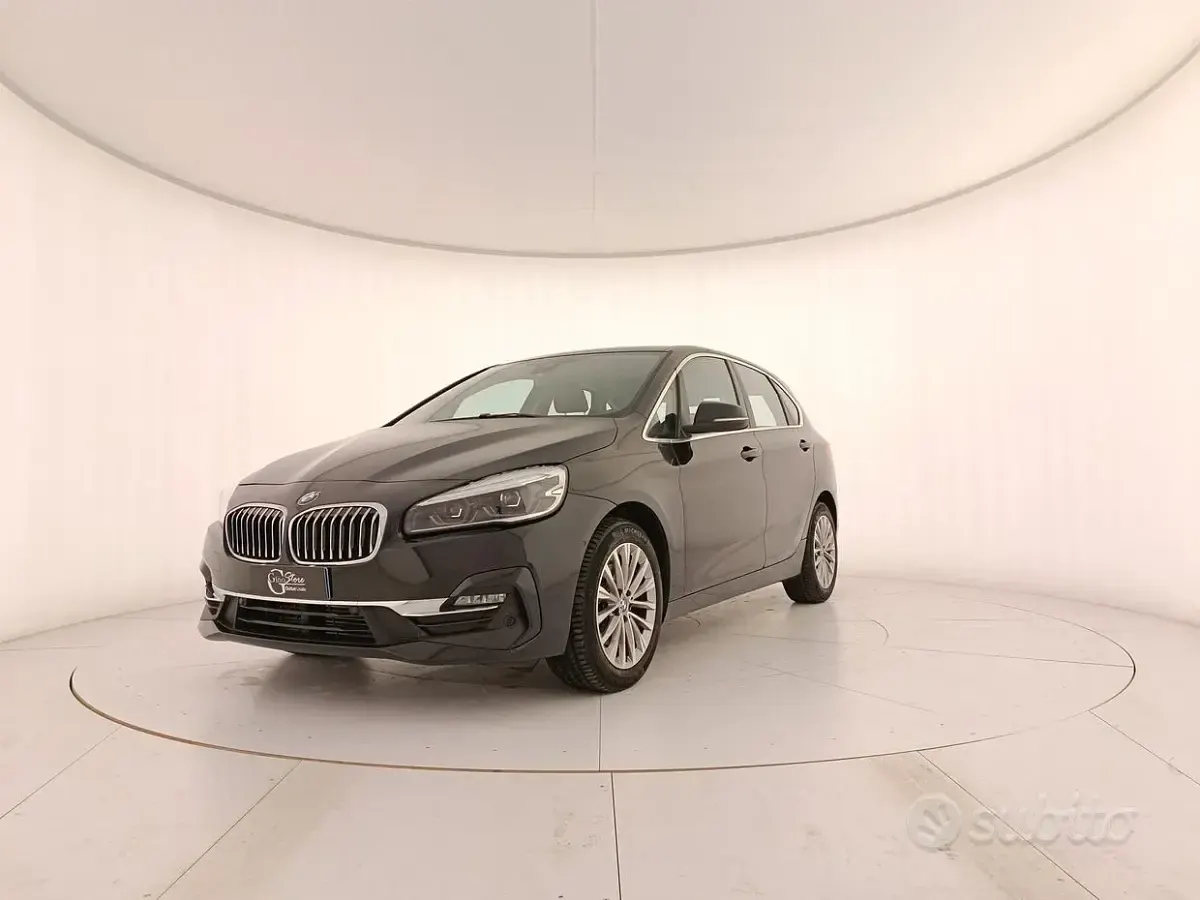 Usata BMW 218 Performance 2020 Nero Station wagon