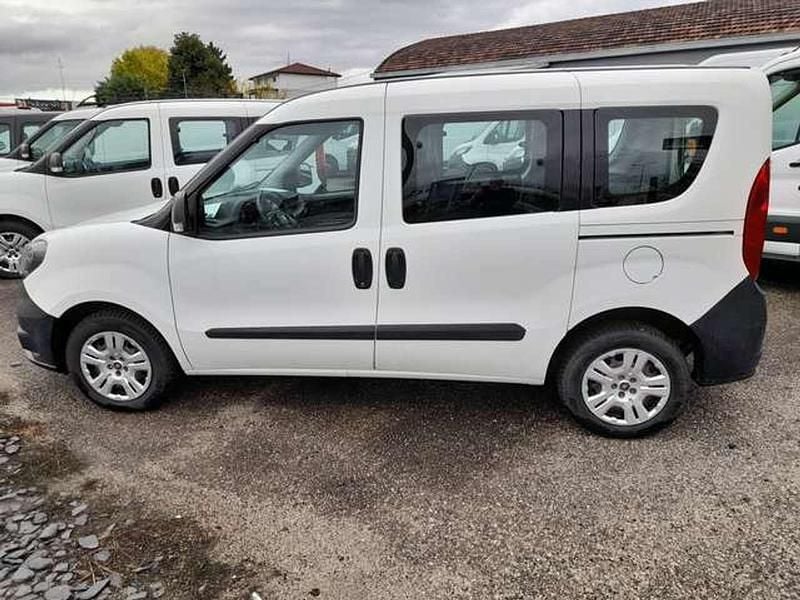 Usata Fiat Doblò 95 CV (69 kW) 2018 Bianco Monovolume