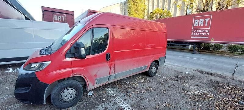 Usata Fiat Ducato 131 CV (96 kW) 2017 Rosso Furgone
