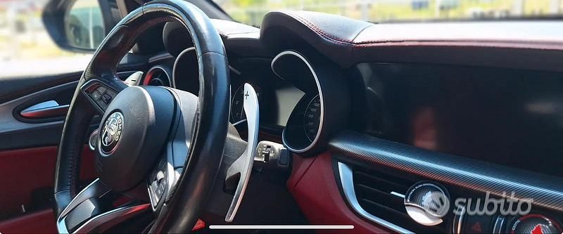 Usata Alfa Romeo Stelvio Veloce 210 CV (154 kW) 2020 Nero SUV