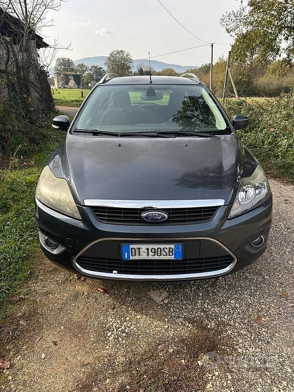 Usata Ford Focus 115 CV (84 kW) 2008 Blu Station wagon