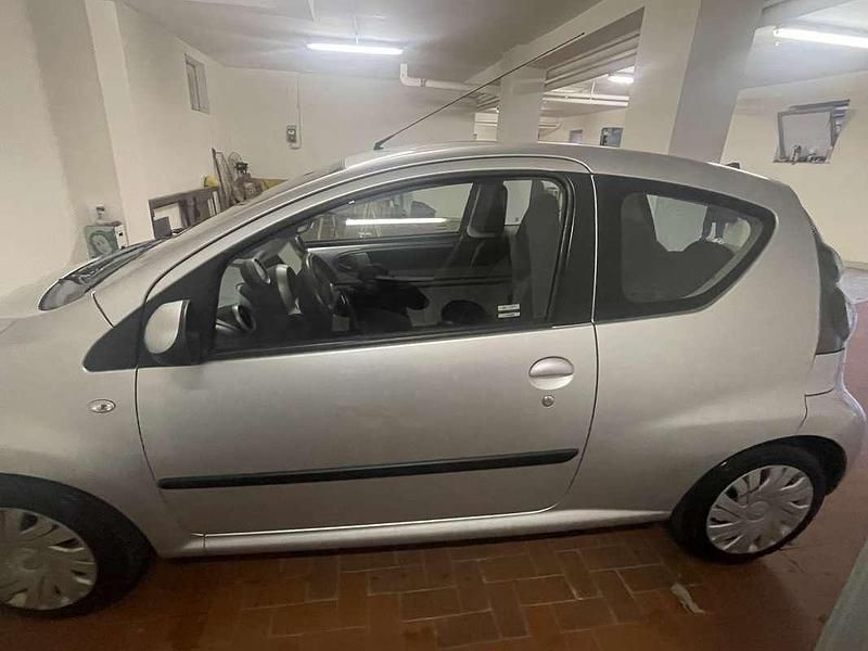 Usata Citroën C1 75 CV (55 kW) 2006 Argento Utilitaria