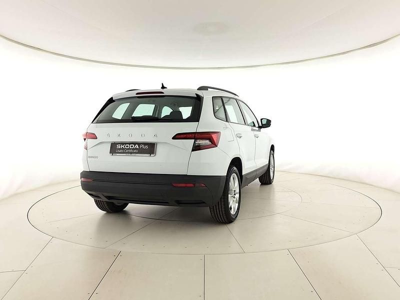 Usata Skoda Karoq Executive 110 CV (80 kW) 2022 Bianco luna metallizzato SUV