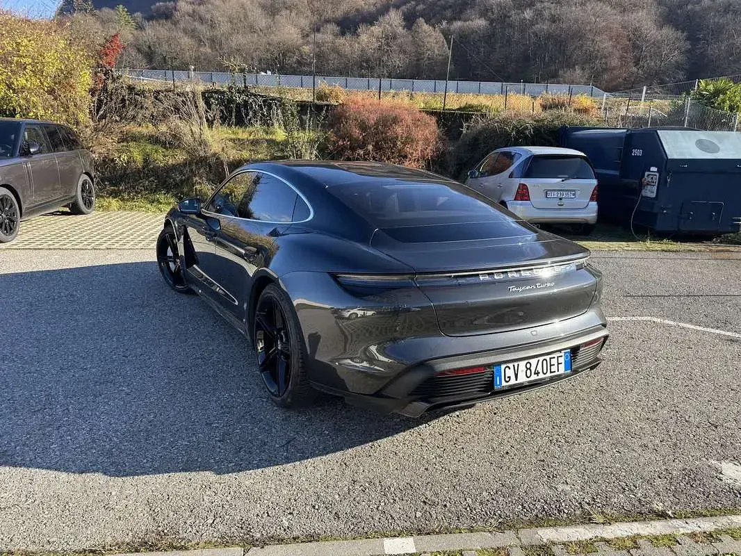 Usata Porsche Taycan 459 kW (625 CV) 2020 Berlina