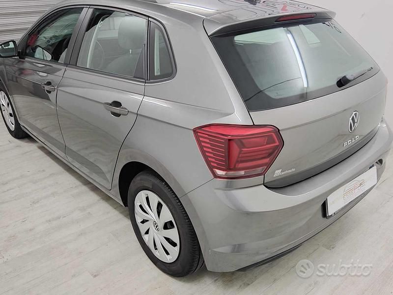 Usata VW Polo Comfortline 90 CV (66 kW) 2021 Grigio Utilitaria
