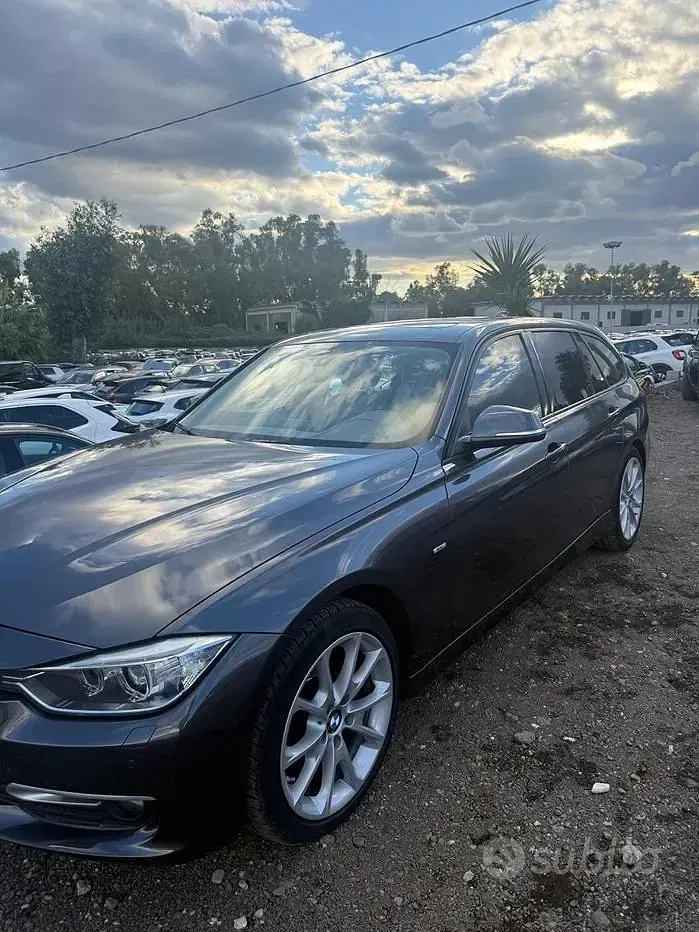 Usata BMW 320 Efficient Dynamics 136 CV (100 kW) 2014 Grigio Station wagon
