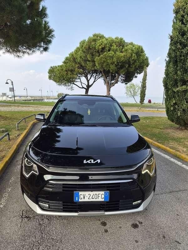 Usata Kia Niro Premium 105 CV (77 kW) 2024 SUV
