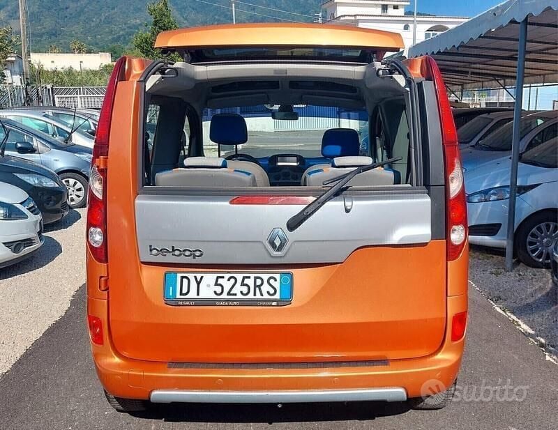 Usata Renault Kangoo 106 CV (77 kW) 2009 Arancione Monovolume