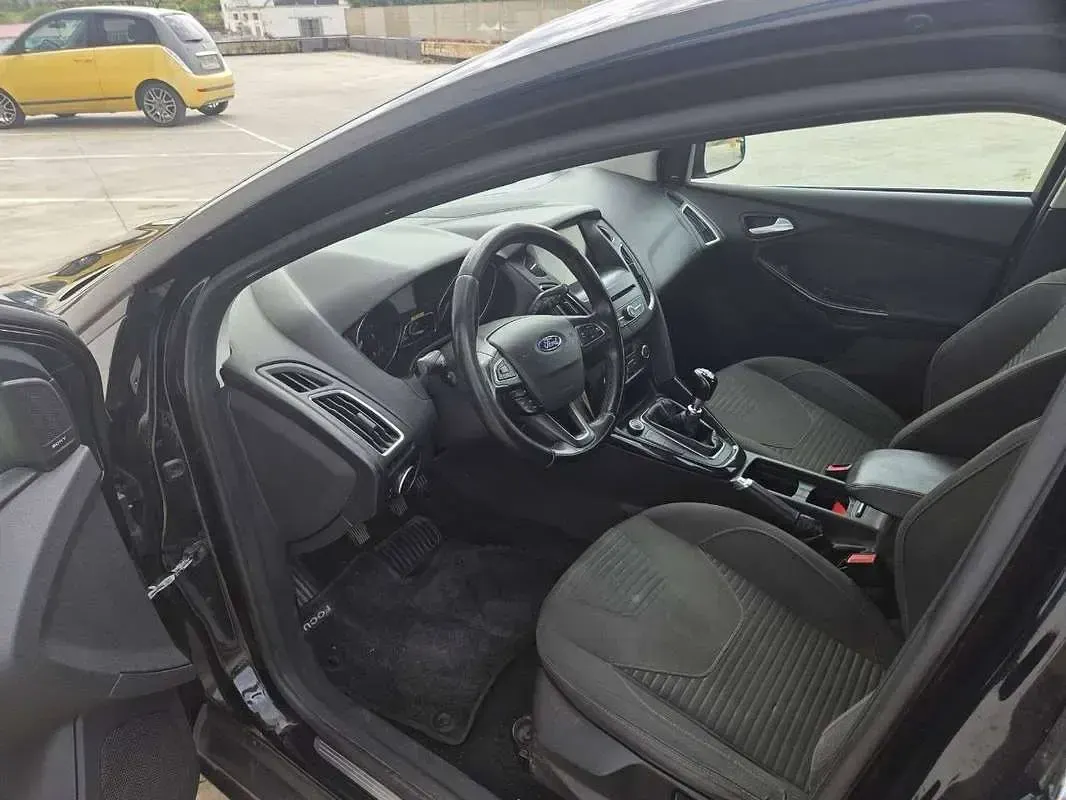 Usata Ford Focus Titanium S 120 CV (88 kW) 2016 Nero Station wagon