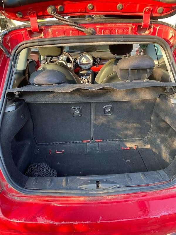 Usata Mini Cooper D 109 CV (80 kW) 2007 Utilitaria