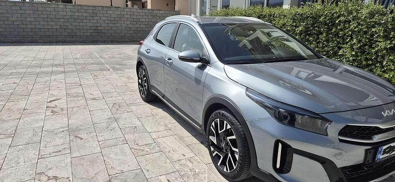 Usata Kia XCeed 136 CV (100 kW) 2023 Grigio SUV