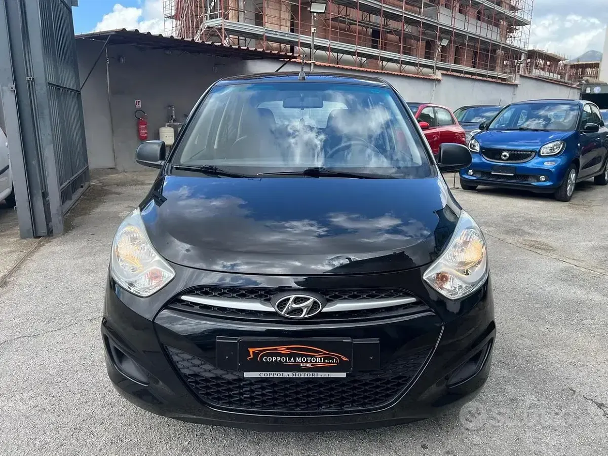 Usata Hyundai i10 Style 69 CV (50 kW) 2011 Nero Utilitaria