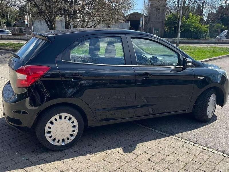 Usata Ford Ka Ultimate 86 CV (63 kW) 2018 Nero Berlina