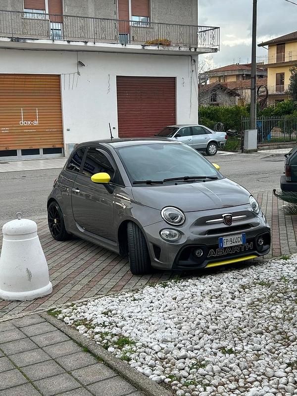 Usata Abarth 595 165 CV (121 kW) 2018 Grigio Berlina