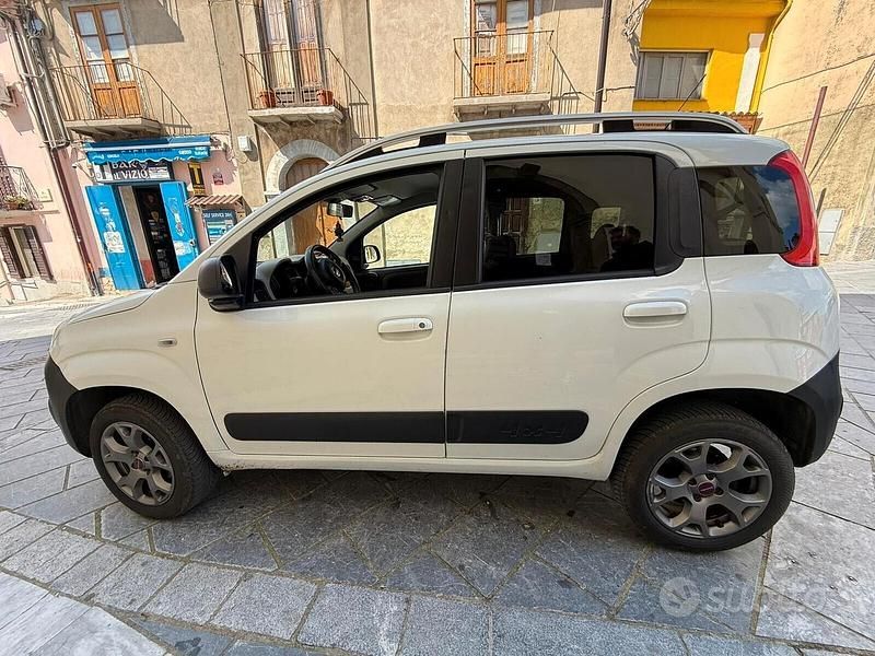 Occasion Fiat Panda 4x4 75 ch (55 kW) 2014 Blanc Citadine