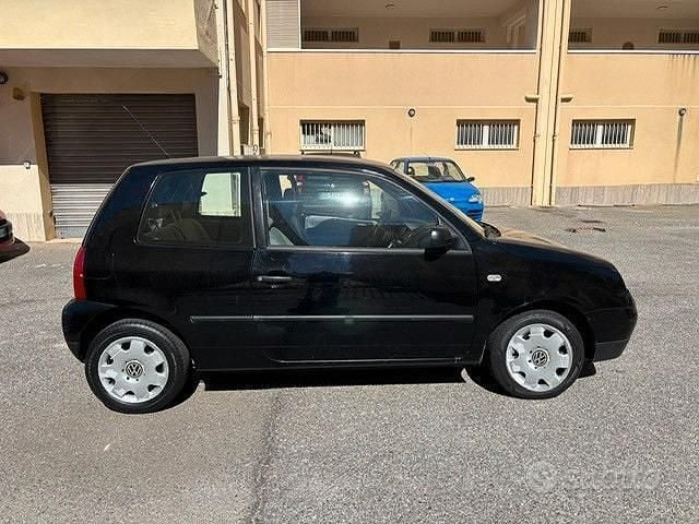 Usata VW Lupo 50 CV (36 kW) 2000 Nero Utilitaria
